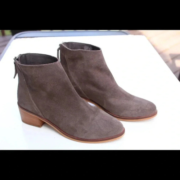 NWOT Steve Madden Legally ankle boots - Picture 4 of 15